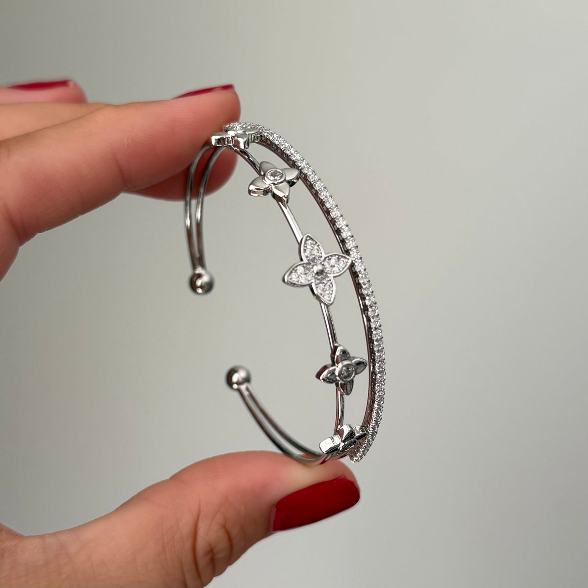 Silver Yonca Kelepçe