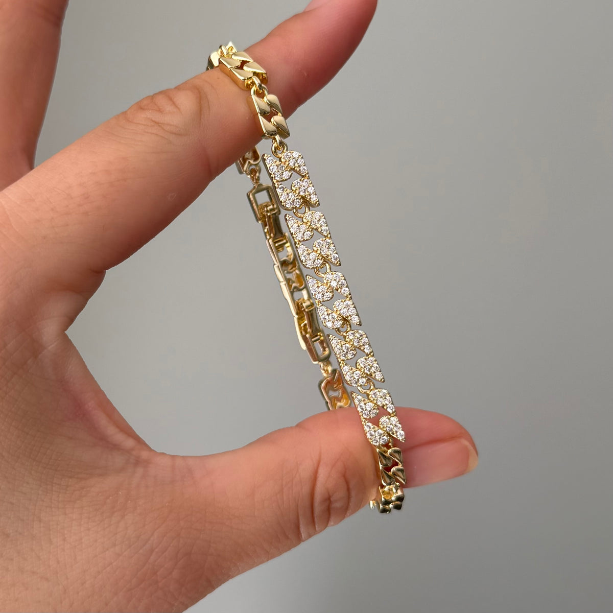 Gold Taşlı Bileklik